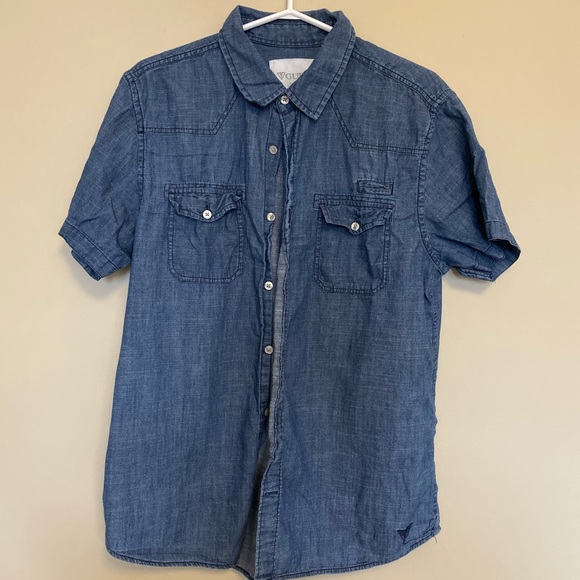 Guess Short Sleeve Button Up - Picture 1 of 2